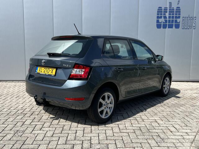 Skoda FABIA 1.0 5 Drs Active Trekhaak Airconditioning Lichtmetalen Velgen Bluetooth Elek Pakket 5 deuren Apk 07/2027
