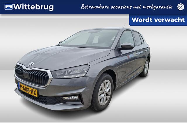 Skoda FABIA 1.0 TSI Ambition Navigatie / Cruise control / PDC