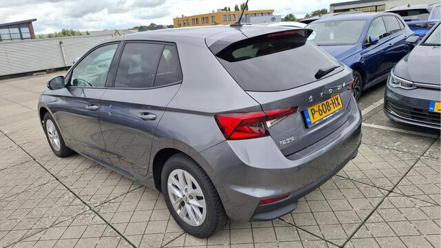 Skoda FABIA 1.0 TSI Ambition Navigatie / Cruise control / PDC