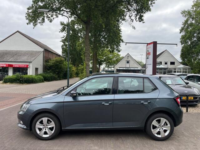 Skoda FABIA 1.2 TSI AMBITION / AIRCO / STOELVERWARMING / CRUISE CTR. / PDC / LED / RADIO / 15'' LM-VELGEN