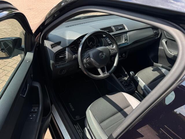 Skoda FABIA Combi 1.2 TSI JOY Gratis Afleverpakket! | Voorstoelen verwarmd |
