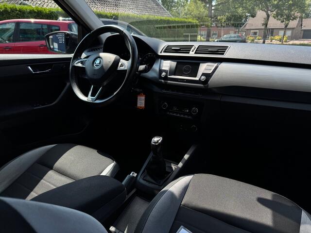 Skoda FABIA Combi 1.2 TSI JOY Gratis Afleverpakket! | Voorstoelen verwarmd |