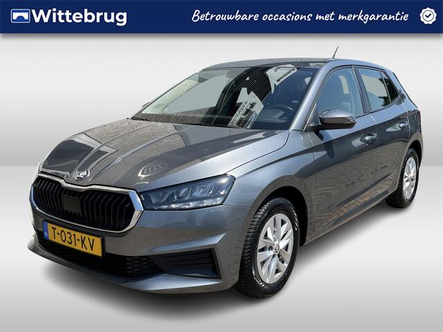 Skoda FABIA 1.0 TSI Ambition / AUTOMAAT/ PARKEER SENSOREN/ CRUISE/ SMARTLINK/ LED/ NAVI/ DAB/ AIRCO/ 15'' LMV
