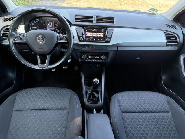 Skoda FABIA 1.2 TSI Drive 90pk,2e Eigenaar,Dealer Onderhouden,Navi,Clima,Cruise,Lm velgen,4x Elekt.Ramen,Pdc,N.A.P,Apk tot 12-2026
