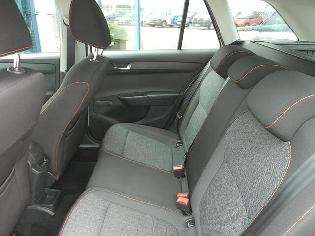 Skoda FABIA Combi 1.0 TSI Business Edition, Carplay + Android Auto / Camera + Sensoren / Cruise Control / 16'' LMV