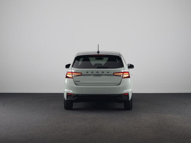 Skoda FABIA 1.0 TSI Monte Carlo | Timiano Green Black Magic | Travel Assist Pakket | Verwarmbare Voorstoelen | Hill Start Assist