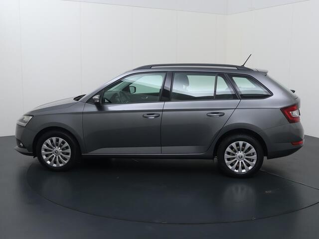 Skoda FABIA Combi 1.0 TSI Ambition | 95 PK | Cruise control | Navigatiesysteem | Parkeersensoren | Apple Carplay/Android Auto |