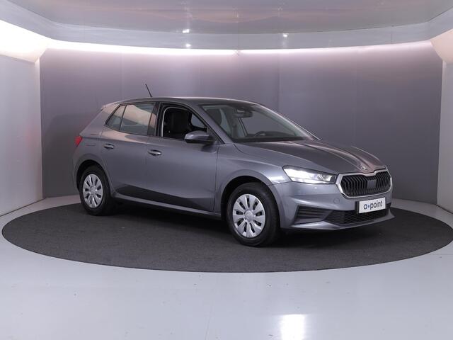 Skoda FABIA 1.0 TSI Ambition 95 pk | Navigatie via App | Parkeersensoren achter | Cruise control | LED koplampen | Apple Carplay/Android Auto |