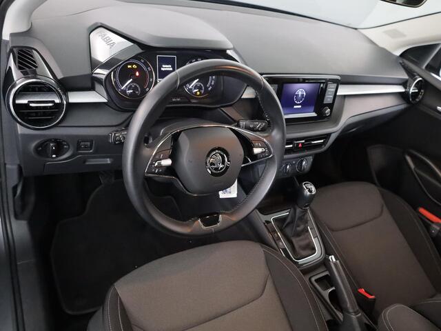 Skoda FABIA 1.0 TSI Ambition 95 pk | Navigatie via App | Parkeersensoren achter | Cruise control | LED koplampen | Apple Carplay/Android Auto |