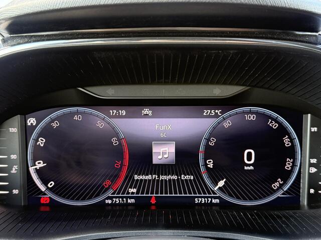 Skoda FABIA 1.0 TSI Business Edition | Keyless | Carplay | Climate Control | Parkeersensoren Achterzijde |