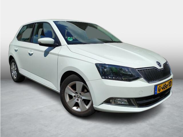Skoda FABIA 1.0 Ambition Parkeersensoren - Apple Carplay/Android Auto- LMV - Bluetooth - Airco