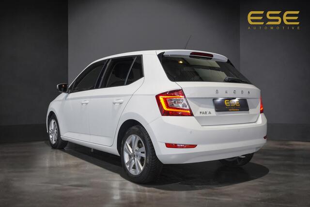 Skoda FABIA 1.0 TSI Ambition | Automaat | Camera | Carplay | Stoelverwarming | Climate