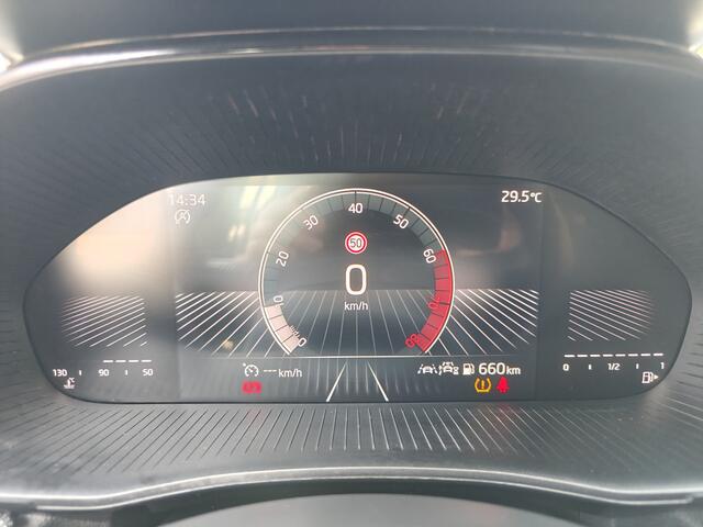 Skoda FABIA 1.0 TSI Selection / App-connect / Parkeersensoren achter / Cruise control