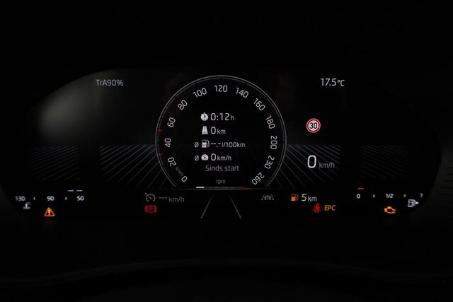 Skoda FABIA Business Edition 1.0 TSI 95PK | Verlengde garantie | Navigatie via App | Parkeersensoren | Achteruitrijcamera | Stoelverwarming |