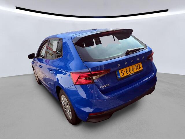 Skoda FABIA 1.0 TSI Ambition / ZEER ZUINIG/ CRUISE/ PARKEER SENSOREN/ AIRCO/ RADIO – foto 2