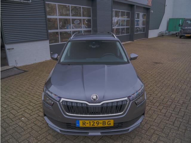 Skoda Kamiq 1.0 TSI Ambition Automaat met Hoge instap. Navigatie