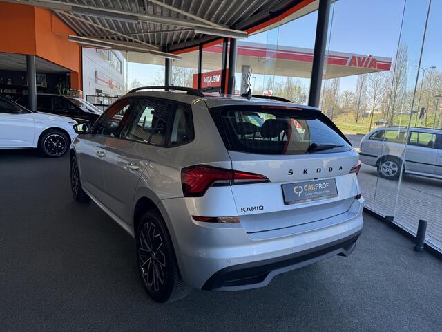 Skoda Kamiq 1.0 TSI DSG Style Black Pack | Apple Carplay | Camera | 17 inch lichtmetalen velgen |
