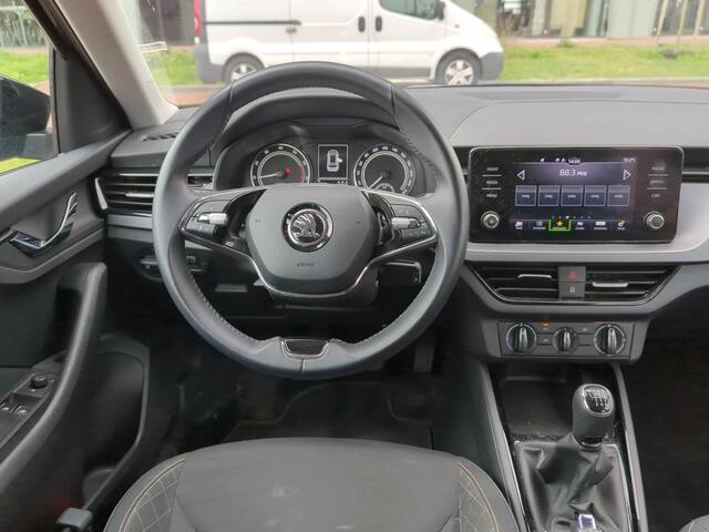 Skoda Kamiq 1.0 TSI Ambition Met/ Airco/ Led/ APP/ PDC/ 16 lmv/