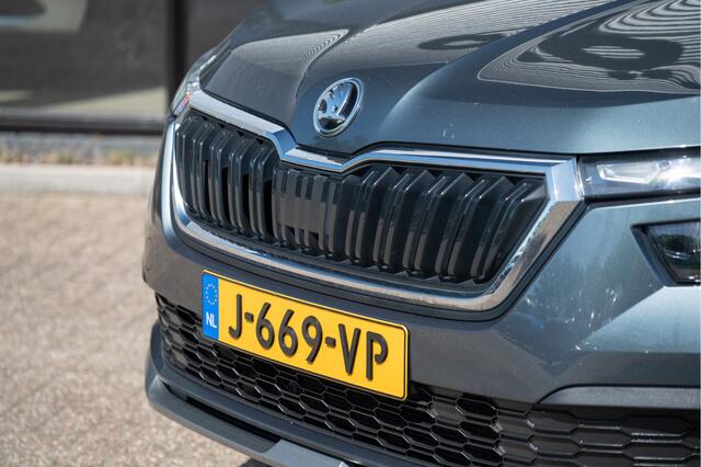 Skoda Kamiq 1.0 TSI Style | Navi by App | El. Trekhaak | Camera | Elek. Achterklep | Keyless | 17"