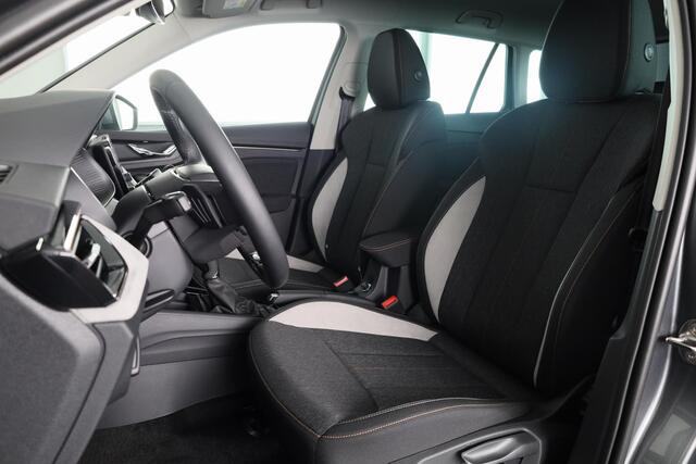 Skoda Kamiq Business Edition 1.0 TSI 115 pk 6 versn. Hand | Achteruitrijcamera | Elek. achterklep | Apple CarPlay