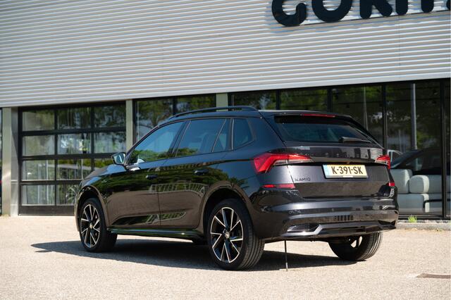 Skoda Kamiq 1.0 TSI DSG Monte Carlo | Pano | Adapt. Cruise | El. Trekhaak | Camera | Virtual | Side Assist | Stoel- Stuurverw.