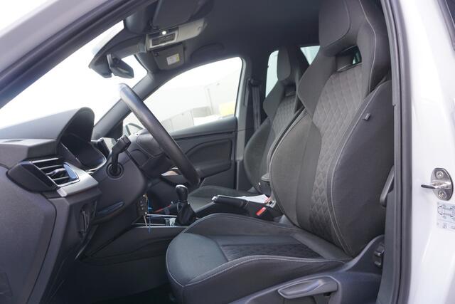 Skoda Kamiq 1.0 TSI Sport | TREKHAAK | SPORTSTOELEN | CLIMATE | CARPLAY |