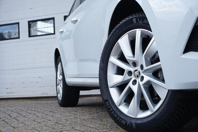 Skoda Kamiq 1.0 TSI Sport | TREKHAAK | SPORTSTOELEN | CLIMATE | CARPLAY |