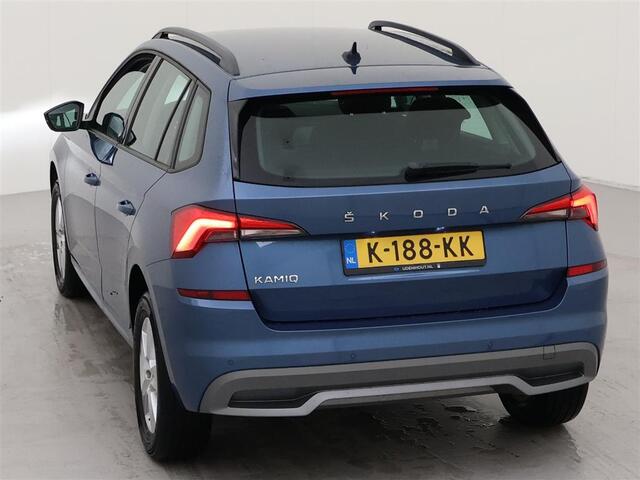 Skoda Kamiq 1.0 TSI Ambition / App connect / Airco / LED / Parkeersensoren achter /