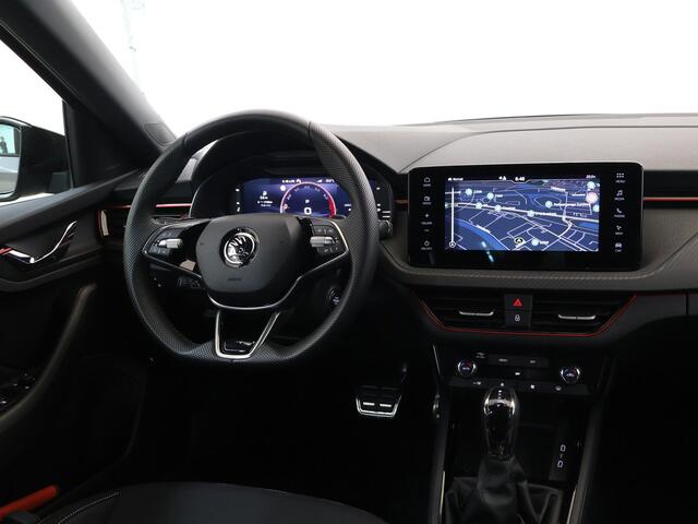 Skoda Kamiq 1.0 TSI Monte Carlo | Trekhaak | Navigatie | Parkeercamera | Cruise Control Adaptief | Climate Control | Keyless Go |