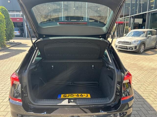 Skoda Kamiq 1.0 TSI DSG AMBITION CAMERA/TREKHAAK/CARPLAY/ACC/STOELVERW