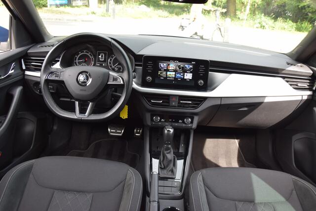 Skoda Kamiq 1.0 TSI 116PK Sport Business DSG Automaat | BOVAG Garantie | Org. NL | Sportstoelen | Stoelverwarming | Cruise&Climate Control | PDC Achter | Apple Carplay/ Android Auto |