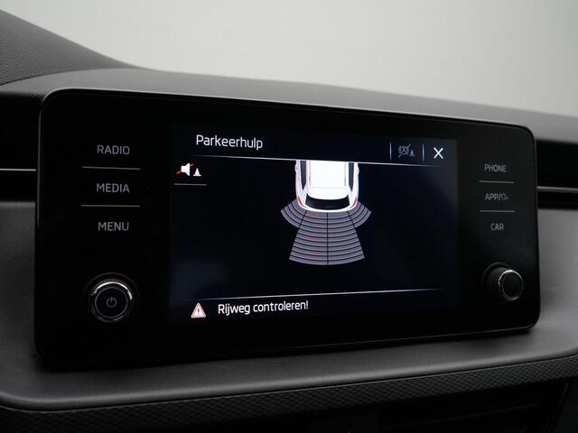 Skoda Kamiq Ambition 1.0 TSI 110 pk | LED koplampen | Parkeersensoren achter | Cruise Control | Lederen multifunctioneel stuurwiel | 16 inch