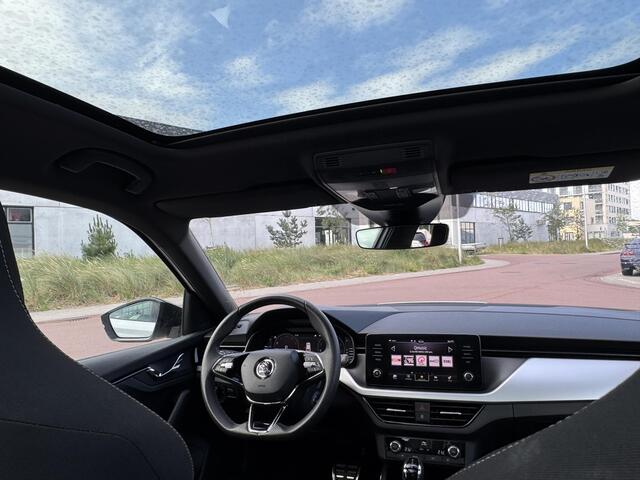 Skoda Kamiq 1.0 TSI Sport Business Automaat | Apple Carplay | Camera | Panoramadak | 18LM
