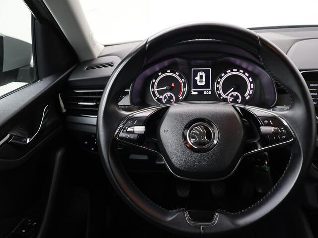 Skoda Kamiq 1.0 TSI Ambition | 110 PK | Apple Carplay/Android Auto | Cruise control | LED verlichting |