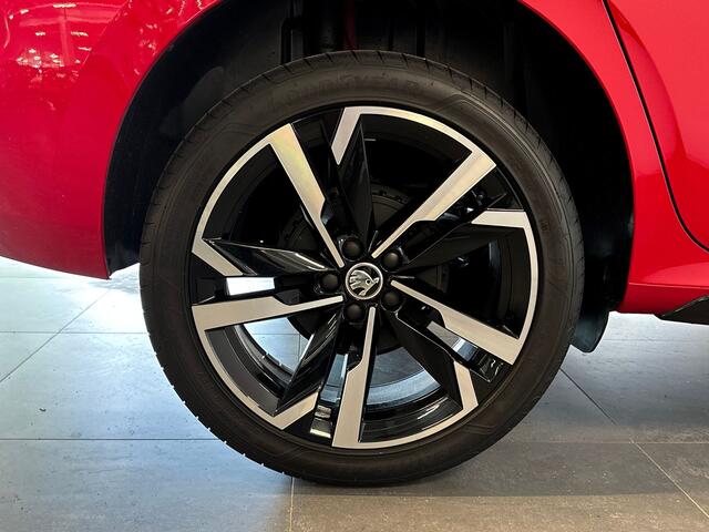 Skoda Kamiq 1.0 115pk TSI Monte Carlo | Winter pakket | Charging | 18" Velgen |