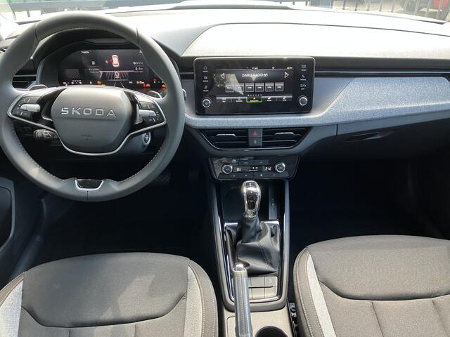 Skoda Kamiq Selection 1.0 TSI 115 PK SUV 7 versn. DSG | Automaat | Trekhaak | 17" Lichtmetalen velgen | Adaptieve cruise control |