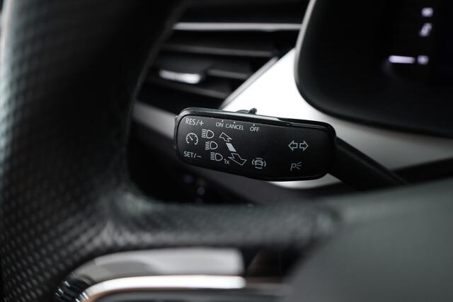 Skoda Kamiq 1.0 TSI Sport Business | virtual Cockpit | Navi | Cruise | CarPlay | PDC A | 18" | Trekhaak