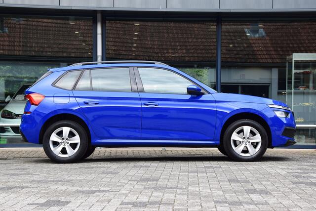 Skoda Kamiq 1.0 TSI 110PK Sport Business DSG Automaat | Orgineel NL | BOVAG Garantie | Apple Carplay/Android Auto | Cruise Control | Climatronic | Automatisch dimmende binnenspiegel | Parkeersensoren achter |