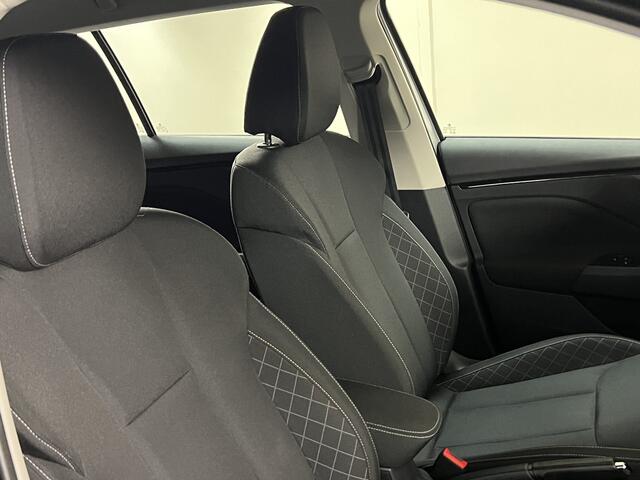 Skoda Kamiq 1.0 TSI Ambition 110 PK DSG7 inklapb. trekhaak / Apple Carplay / PDC / Camera / Stoelverw. / Keyless