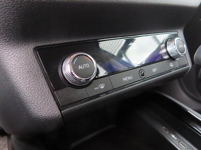 Skoda Kamiq 1.0 TSI Style DSG | groot scherm | adaptive cruise | camera