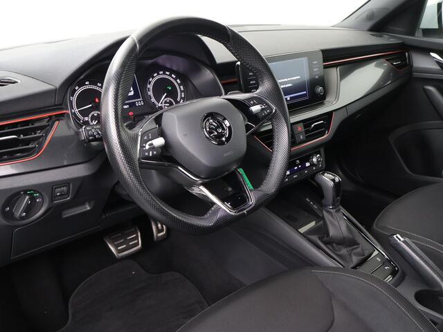 Skoda Kamiq 1.0 TSI Sport Business | 110 PK | Automaat | Trekhaak wegklapbaar | Panoramadak |