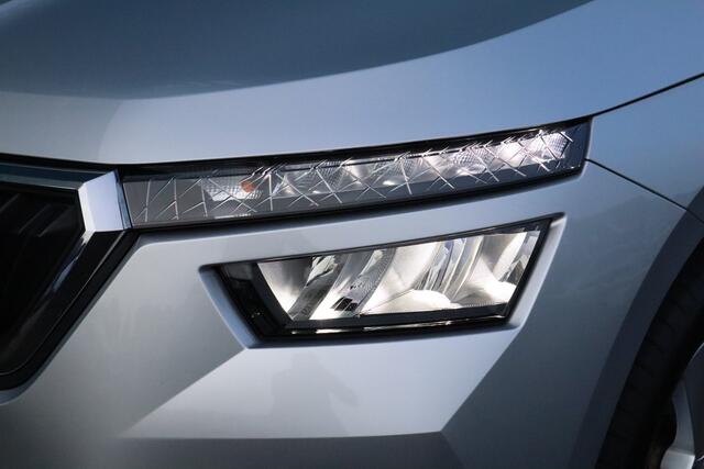 Skoda Kamiq 1.0 TSI Sport Business CARPLAY|CRUISE|DAB|LED|ECC|PDC|LMV