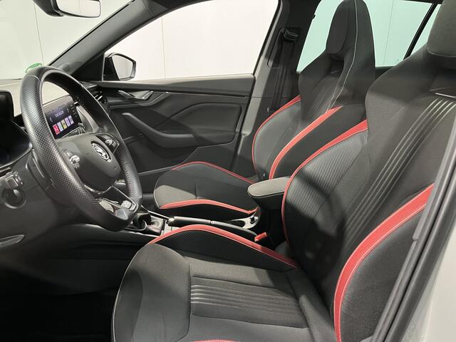 Skoda Kamiq 1.5 TSI ACT Monte Carlo / AUTOMAAT/ PANO/ 150 PK/ SMARTLINK/ KEYLESS/ PARK. SENSOREN/ STOEL-STUUR VERWARM./ CLIMA/ BLUETOOTH/ DAB./ LED