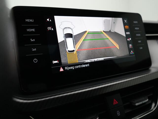 Skoda Kamiq 1.0 TSI 110 pk Monte Carlo | Panoramadak | Full LED koplampen | Achteruitrijcamera | Keyless | 18 inch