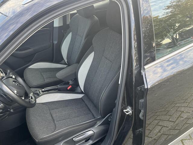 Skoda Kamiq 1.0 TSi DSG Style | 5 JAAR FABRIEKSGARANTIE! |