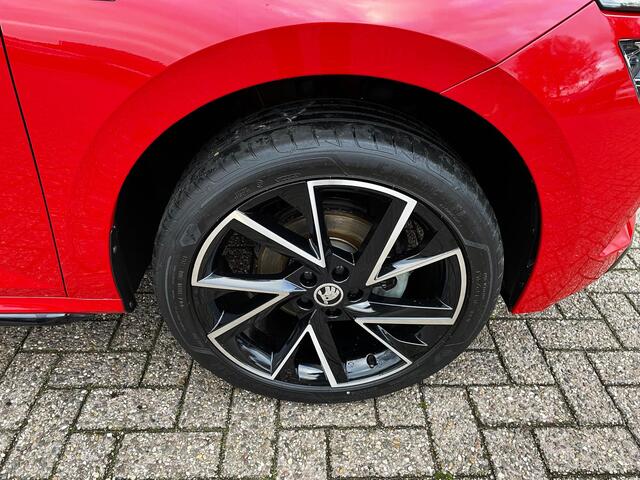 Skoda Kamiq 1.0 TSI Monte Carlo