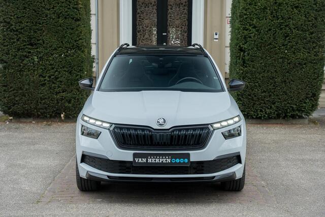 Skoda Kamiq 1.5 TSI ACT Monte Carlo PANO | CAMERA | CARPLAY | STOELVERW | WINTER PACK