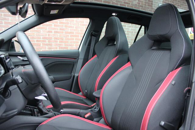 Skoda Kamiq 1.0 111PK DSG Monte Carlo |PANO-DAK|SPORTSTOELEN|17-INCH|