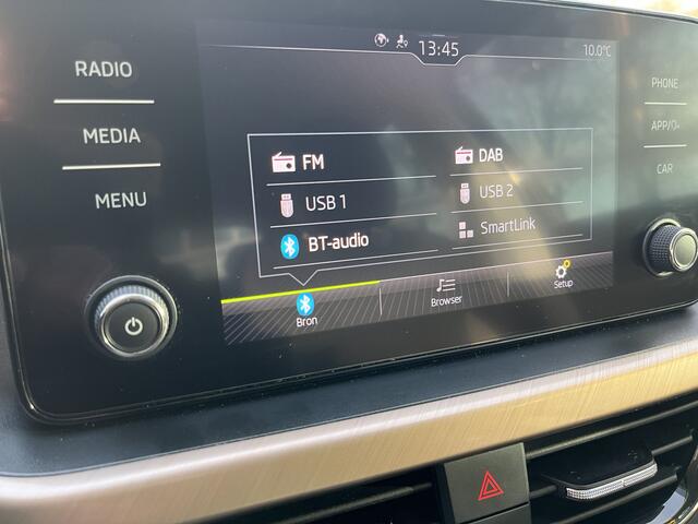 Skoda Kamiq 1.0 TSI Style | AUTOMAAT | DEALER OH | CARPLAY | CLIMA | CRUISE | PDC | STOELVERW.