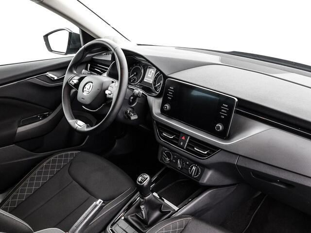 Skoda Kamiq 1.0 TSI 110pk Ambition · Apple/Android Car Play · Airco · P-Sensoren · Cruise Control · Getint Glas · 16'' Inch · Garantie t/m 12-11-2027 of 100.000km
